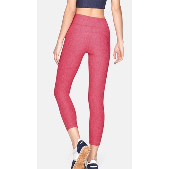 NWOT Outdoor Voices 3/4 Warmup Legging - Picture 3 of 6